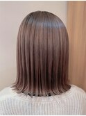 グレージュ切りっぱなしボブ外国人風透明感ケアブリーチ