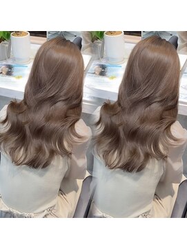 ネイロ 日本橋(NeiRo) 小顔レイヤーカットミディアムレイヤーレイヤーロング【日本橋】