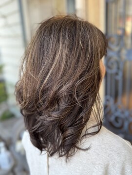 チョコレート(chocolate) 髪質改善大人可愛い20代30代40代50代レイヤーカット
