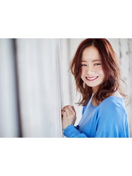 高いカラー技術や毛髪知識を持つスタイリストが、髪質や肌色に合ったカラースタイルをご提案します◎