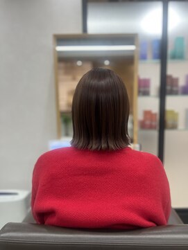 ミラバイケンジ 藤沢(Mira by KENJE) 艶ボブ