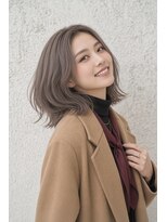 コートフィールエー(CO_T feel.a)&nbsp;大人可愛い♪くすみベージュ×外ハネロブ 【仙台本町】