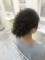 ヘアセットサロン ルミナ(LUMINA) ツイストアップ