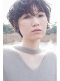 【nvy】セミウェットなラフカールショートヘア