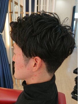 スタジオ ジョイ STUDIO Joy 下垂木店 刈り上げショート/サイドパート