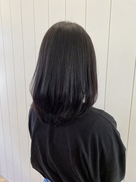 アドラーブル 万代店 (adorable) ミディアムレイヤー【ブルーブラック】20代30代40代