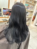 ラフューネ ヨコハマ(Raffune Yokohama) ブルーブラック&ワンホンレイヤー　担当Fuku