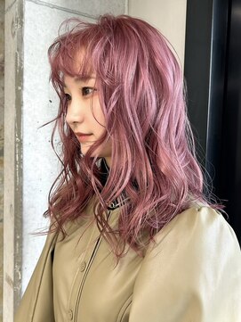 ソル ジングウマエ(SOL JINGUMAE) ダブルカラーピンクベージュピンクブラウンカラーレイヤーカット