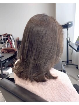 ソヨン 栄2号店(SOYON) 黒髪/グレーベージュ/レイヤーロング/前髪パーマ/髪質改善