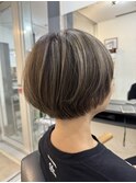 白髪ぼかしハイライトカラー【ショートスタイル】