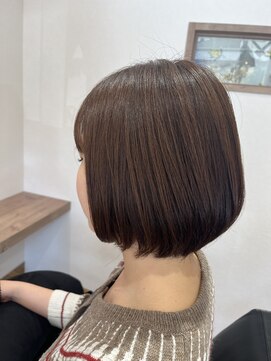 ユニ(uni) 大人ショートボブ