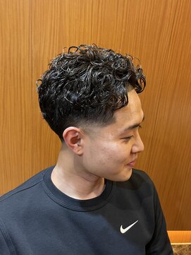 ヘアモード キクチ 銀座店 理容室 銀座 個室理容室 外国人風パーマ