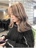 渋谷ミルクティーベージュハイトーンカラーヘーゼルベージュ30代