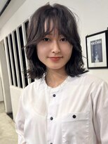 ナービス(NARVIS)&nbsp;くびれミディアム/カール/アッシュグレージュ