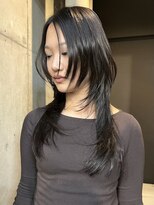 ステン(sten) レイヤーたっぷりざくざくシャギーカット