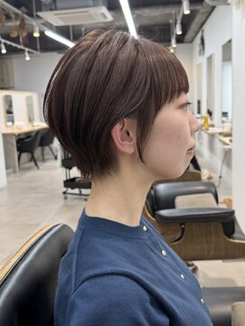 トト 船橋店(toto.) ☆ダークアッシュミディアムレイヤーカット似合わせカット[船橋]