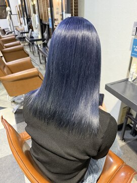 ウェルズグランデ 天理店(Well's GRANDE) ネイビースタイル