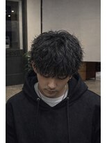 ジェットブラックキューサンロク(JET BLACK 936) ストリート系ツイストスパイラルパーマ