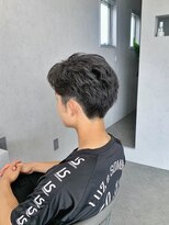 クロア(CHROA)&nbsp;【メンズ刈り上げ分け流しスタイル】