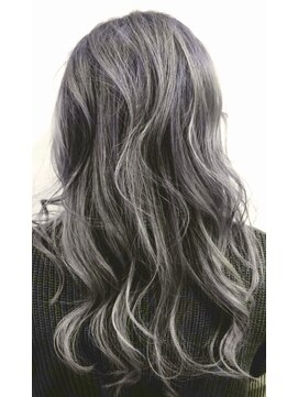 フラワー 六甲道(flower) クリスタルシルバー☆ハイライトカラー