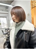 ミルクティーベージュヘイリーボブ顔周りレイヤーケアカラー岡山