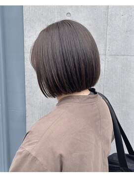 リアン(LieN) 乾かすだけでまとまるミニボブ×グレージュ