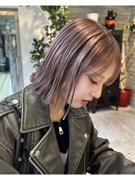 ヲタク(wotaku.) ピンクグレージュダブルカラーケアブリーチ切りっぱなし髪質改善