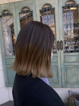 クララデアンシュシュ(Kurara de UN CHOU CHOU) シルバー×ゴールドベージュグラデーション