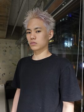 ロジ(loji) ホワイトスパイキーショート