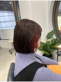 ボブ×インナーレッドカラー