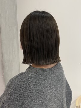 ヨーク(YOKE) 【YOKE】切りっぱなしボブダークアッシュブルージュグレージュ