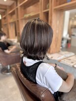 アドラーブル 駅南店(adorable) ハイライト白髪ぼかし透明感小顔レイヤーカット夏カラー秋カラー