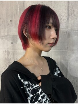 メゾン 心斎橋店(Maison) レッドとブラックデザインカラー