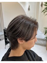 ラ ポルト ドゥ サワ(La Porte de SAWA)&nbsp;長野市美容室/センターパート×ホワイトハイライト