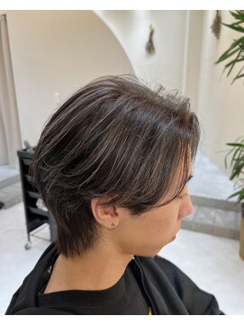 ラ ポルト ドゥ サワ(La Porte de SAWA) 長野市美容室/センターパート×ホワイトハイライト