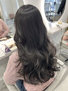 リュール バイ ヘッドライト 北千住店(lueur by HEADLIGHT) マットグレージュ×レイヤー