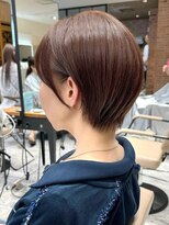 アフロート ルヴア(AFLOAT RUVUA)&nbsp;『岩田莉奈』40代50代お洒落な白髪染ショートボブ新宿ケアカラー