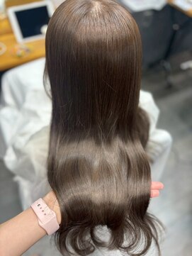 ベル バイ マグ 諏訪店(belle by Mag) 小顔冬◎韓国風レイヤーカット×フェザーバング20代