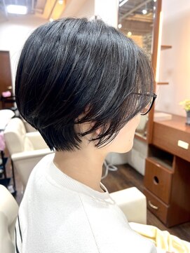 レーブ 大宮店(reve) 丸みショート