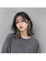 エヌア(ENURE)&nbsp;レイヤーカットで軽やかな動きのあるスタイルに♪