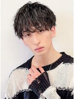 クオール(Quol)&nbsp;ツイスパ×マッシュウルフ◎韓国風似合わせメンズカット