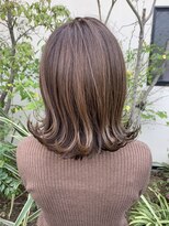 ジェリカ(Jlica) 外ハネボブ アッシュベージュ