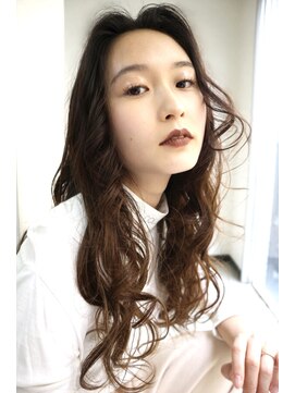 リンダ(LINDA) 【LINDA ペレイラ寺田】ウエーブパーマスタイル