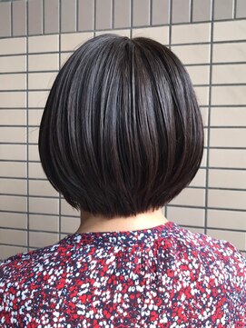 ブロッサム 富士見市 みずほ台(Blossom) 小顔ひし形シルエット大人ボブ