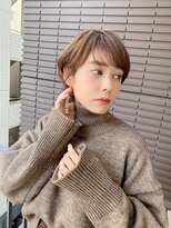 ショートボブ/マロンベージュ/Aライン/かきあげ/前髪［銀座駅］