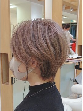 アデイ 大森店(AdAy) ハイトーンが素敵！大人可愛いショート