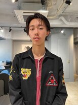 イシ(isi)&nbsp;men's cut セミウルフ