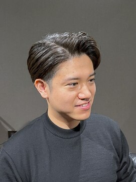 ビーダンディー(Bee dandy) ビジネスフォーマル ツーブロックショート 七三オールバック