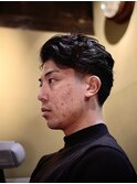 外国人風アイパースタイル　テーパーフェード