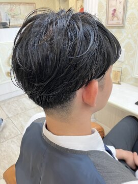 ティンク(Tink) メンズ刈り上げセンターパート